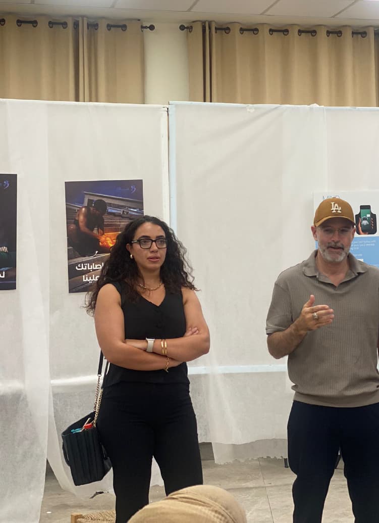 Supporting students through their final projects