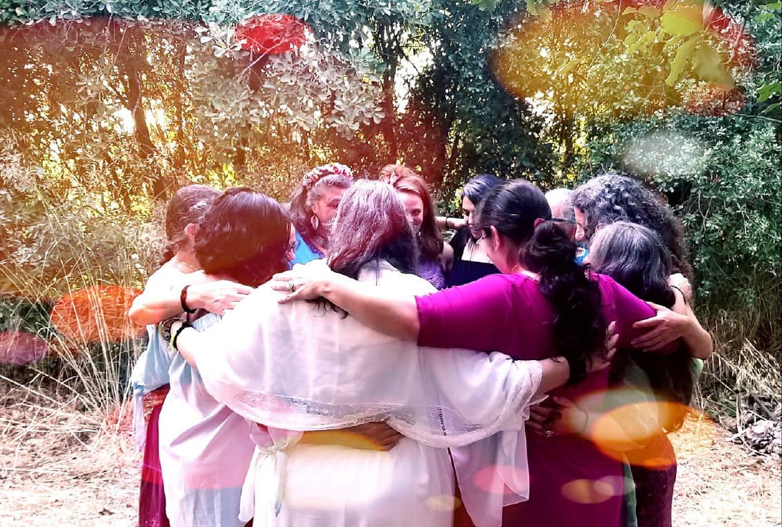 HECA — women of the Galilee standing together